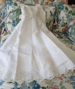 Special Ocassion Dress/First Holy Communion/Flower Girl